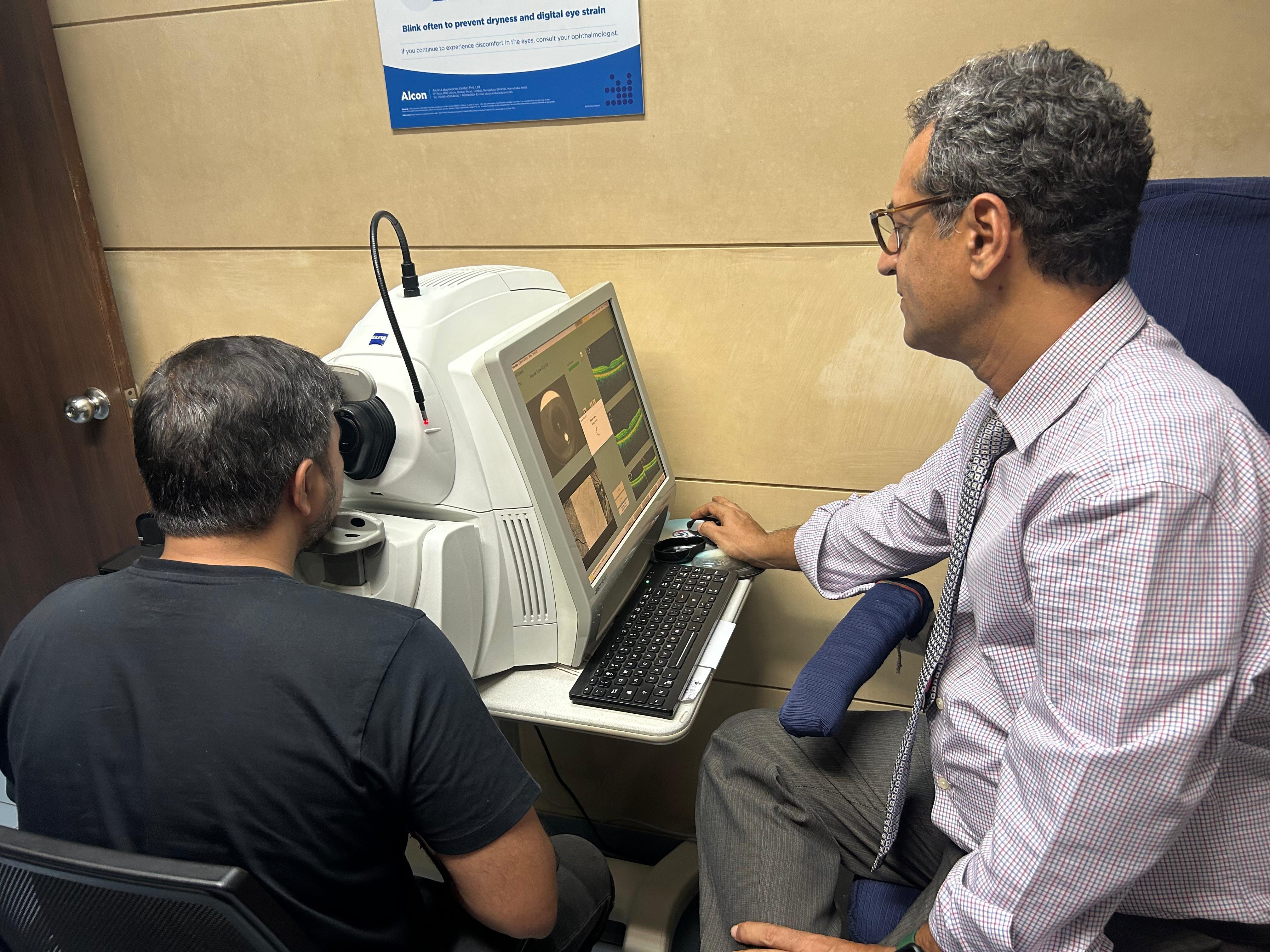 Fundus photography for high-resolution retina imaging